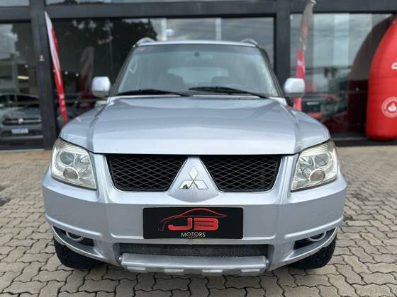 MITSUBISHI PAJERO TR4 2.0 4X4 16V 140CV FLEX 4P AUTOMÁTICO